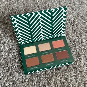 Tarte mini eye shadows